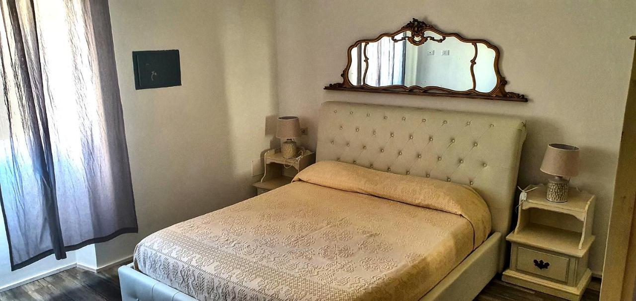 Nivalu' Guest House Olbia Bagian luar foto