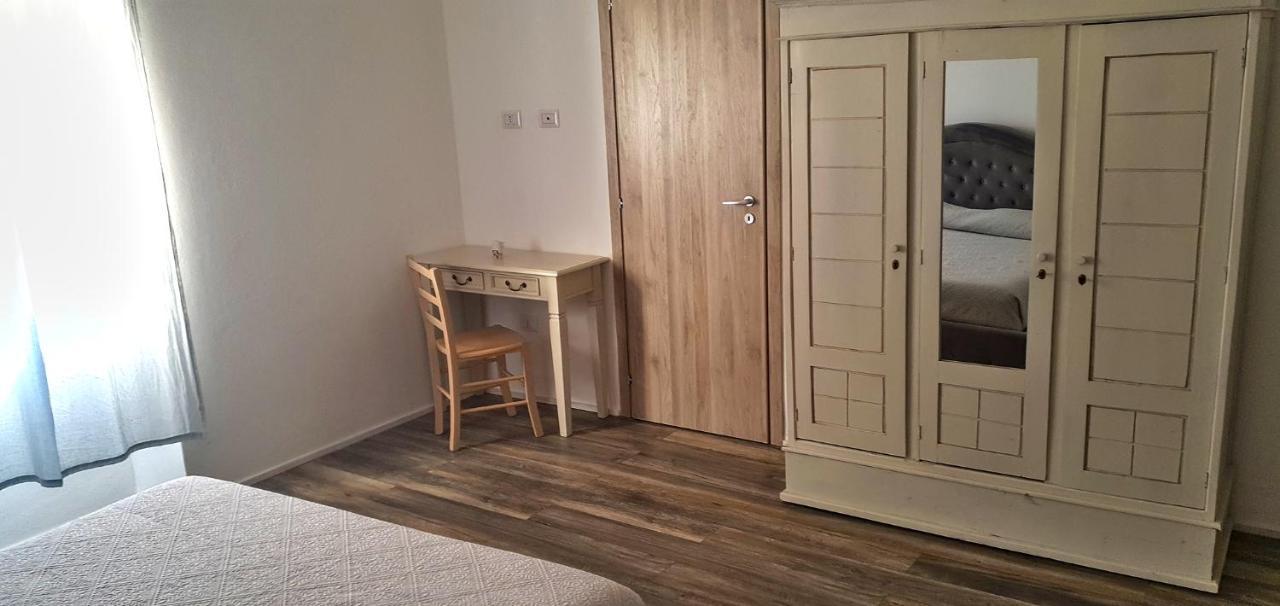 Nivalu' Guest House Olbia Bagian luar foto