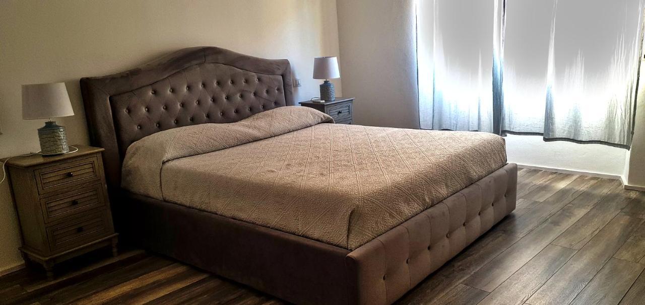 Nivalu' Guest House Olbia Bagian luar foto