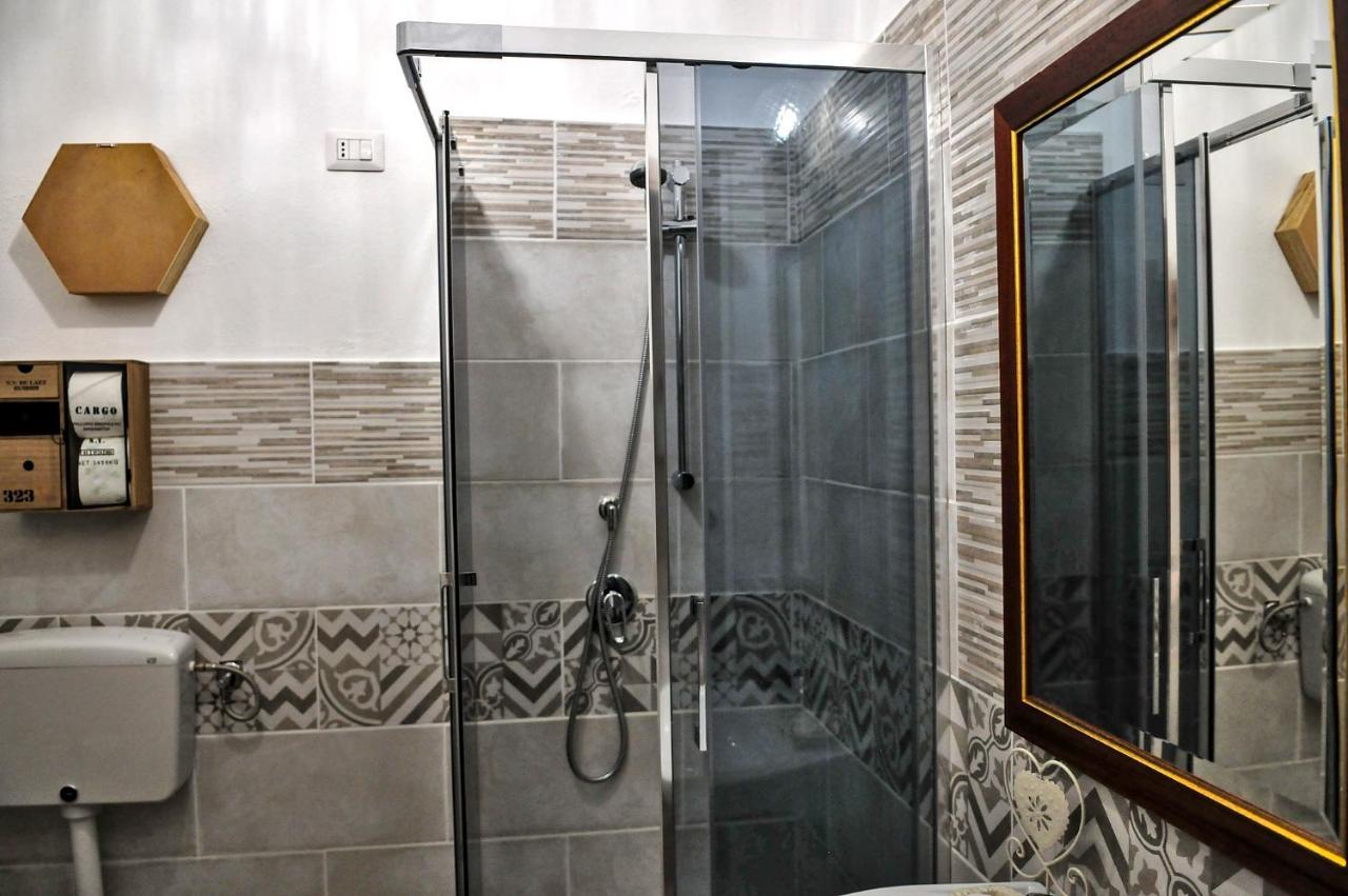 Nivalu' Guest House Olbia Bagian luar foto